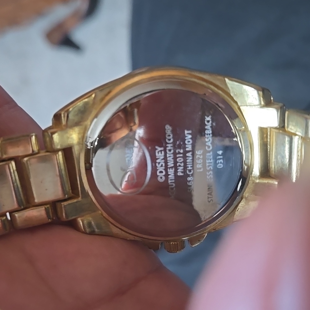 Rare Beauty And The Beast Wristwatch - Picture 3 of 5